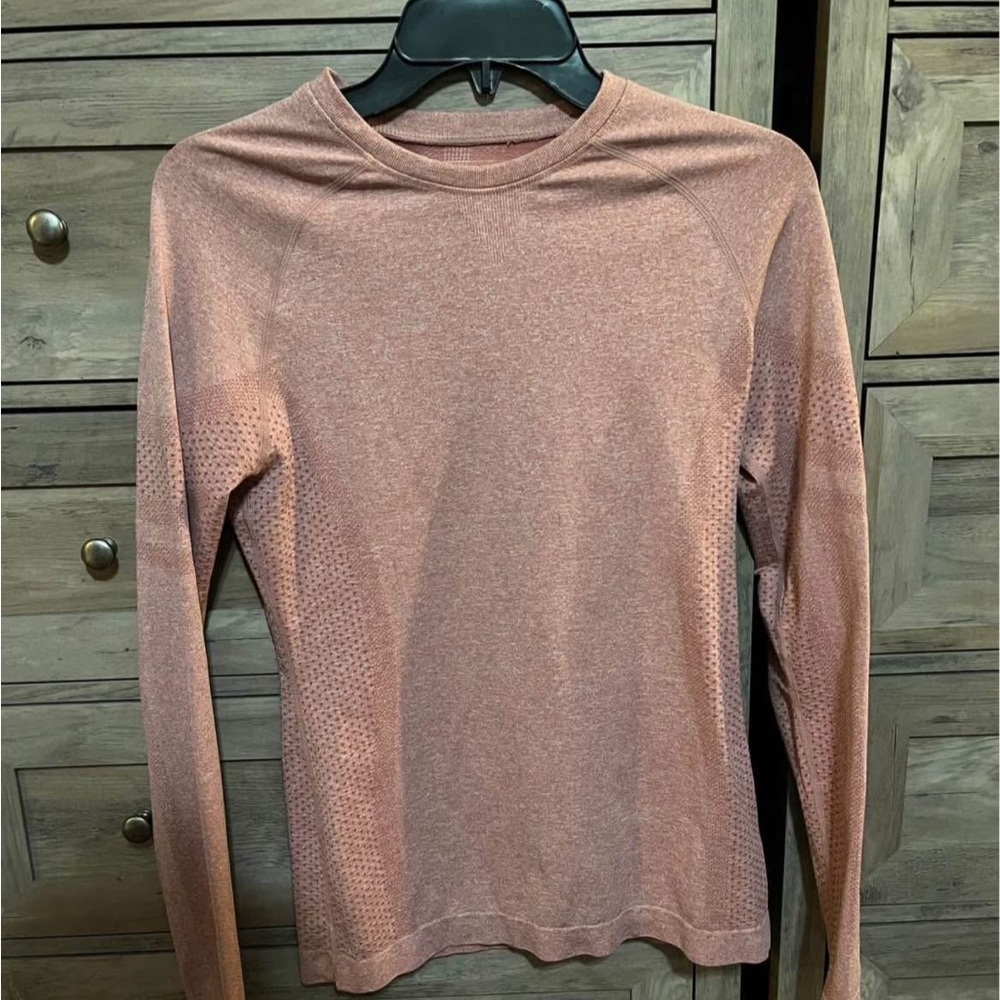 Figs Women's Long Sleeve Top in Mauve